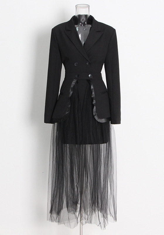 Button Suit + Long-Sleeved Mesh Half-Body Skirt